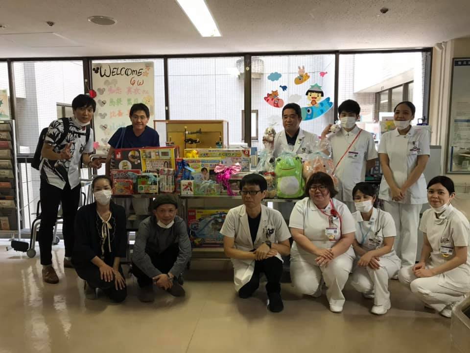 琉大病院 小児科 NICU 病棟へ おもちゃと絵本の贈呈式